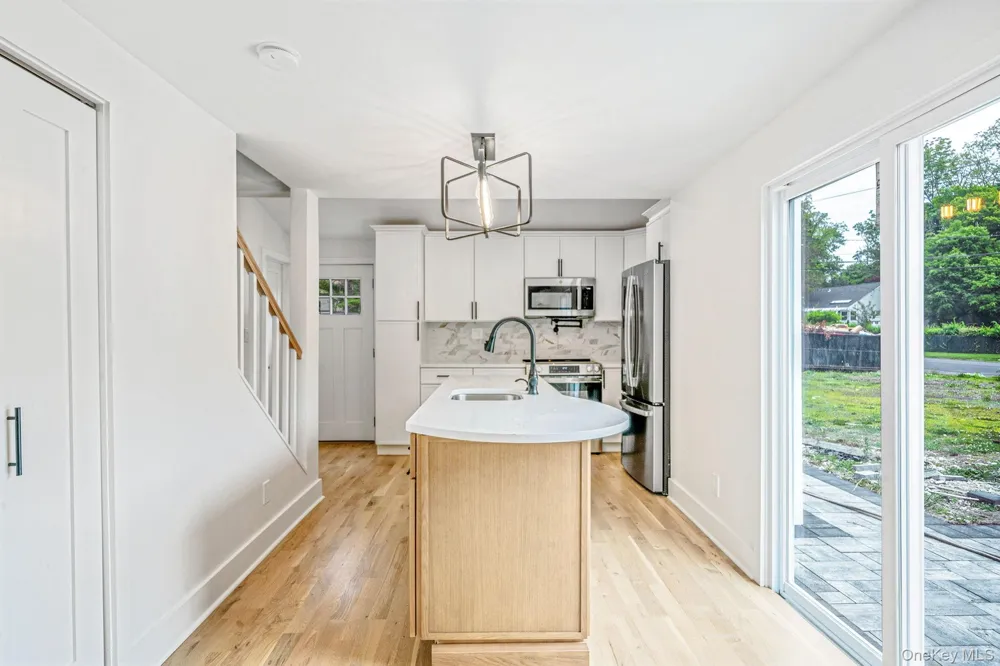 295 Cuba Hill Road Huntington, NY 11743