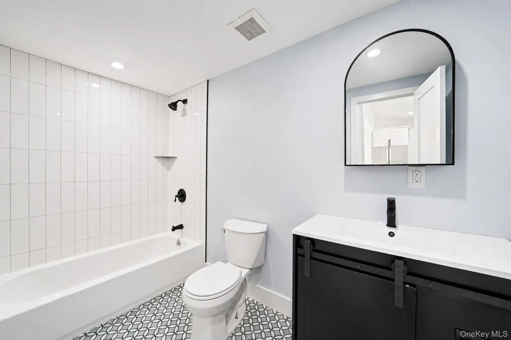 295 Cuba Hill Road Huntington, NY 11743