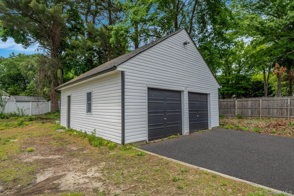 295 Cuba Hill Road Huntington, NY 11743