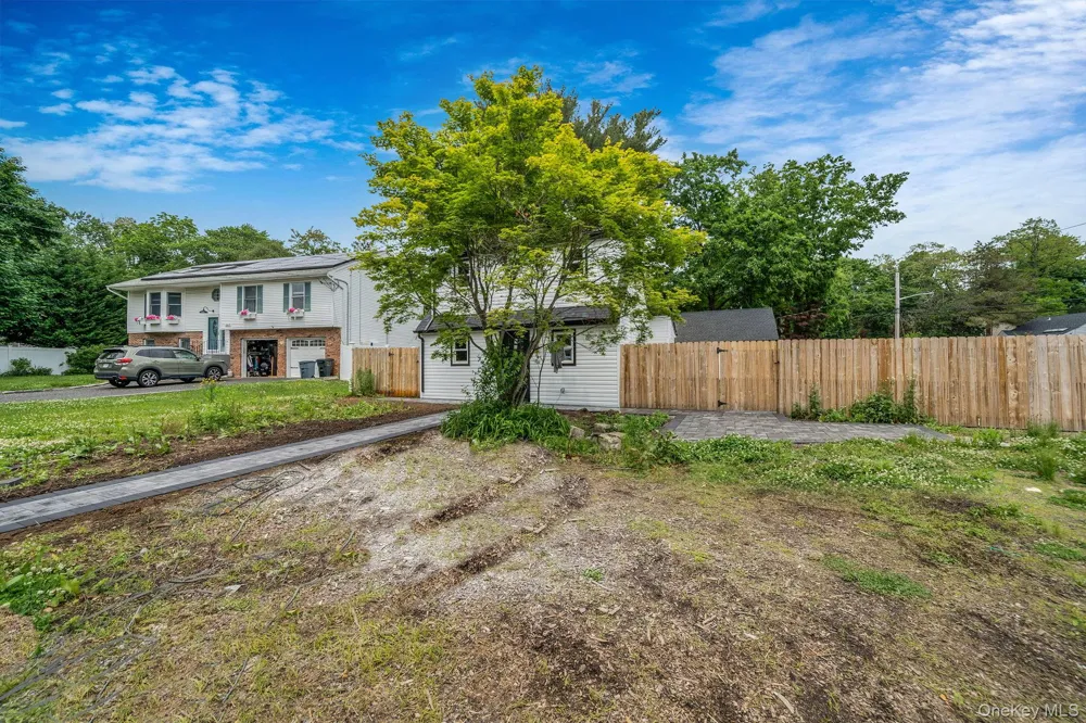 295 Cuba Hill Road Huntington, NY 11743