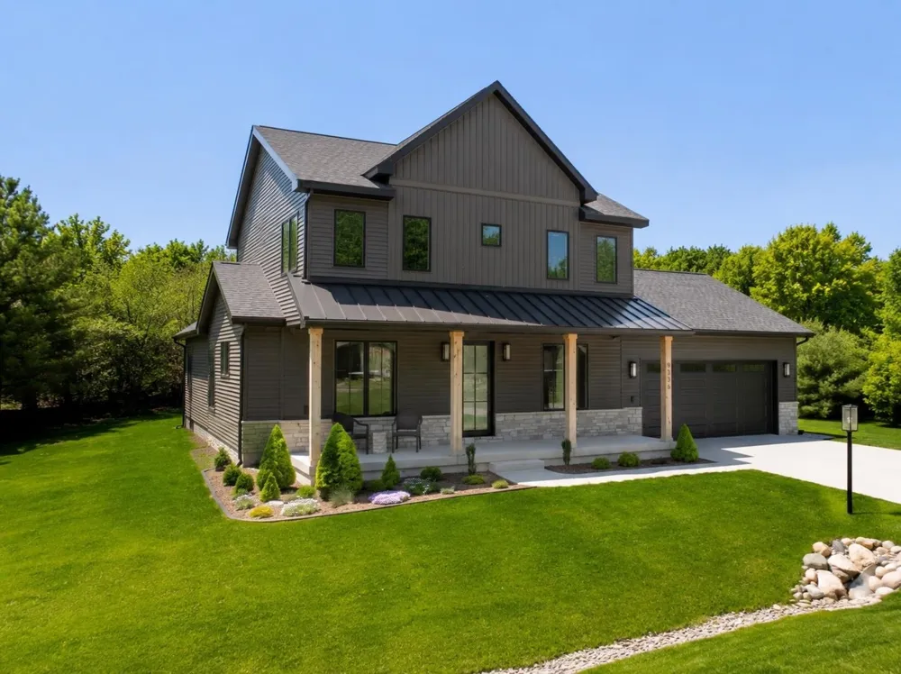 9336 E Summerfield Drive Elmwood Charter Township, MI 49684