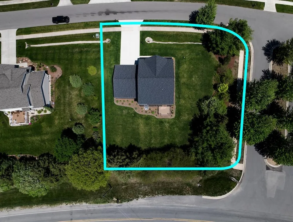 9336 E Summerfield Drive Elmwood Charter Township, MI 49684