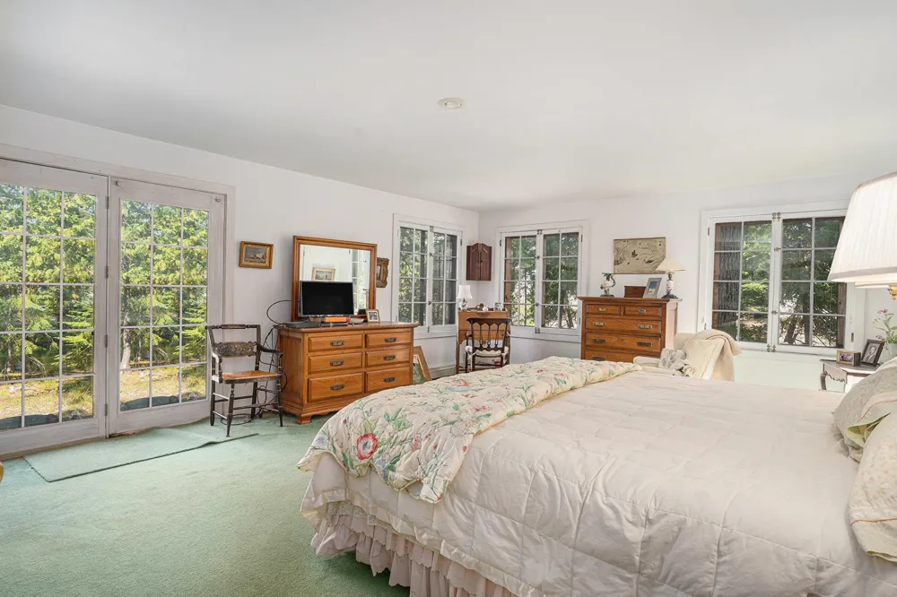 5760 W Crystal View Road Glen Arbor Township, MI 49636