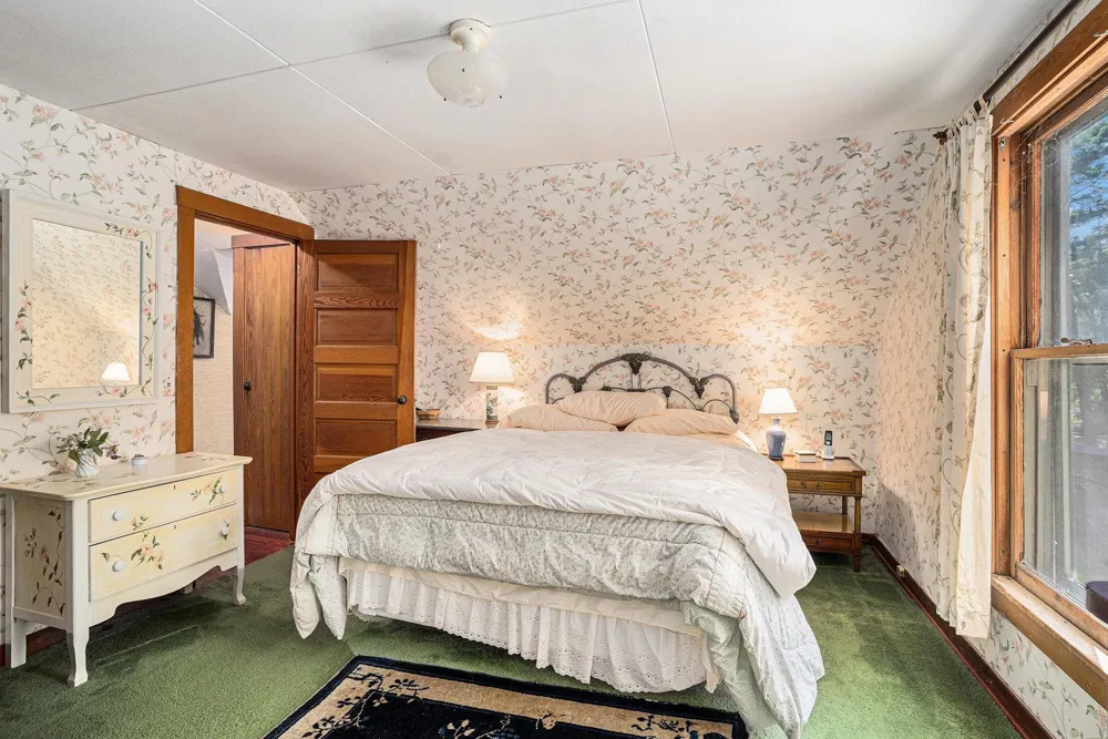 5760 W Crystal View Road Glen Arbor Township, MI 49636