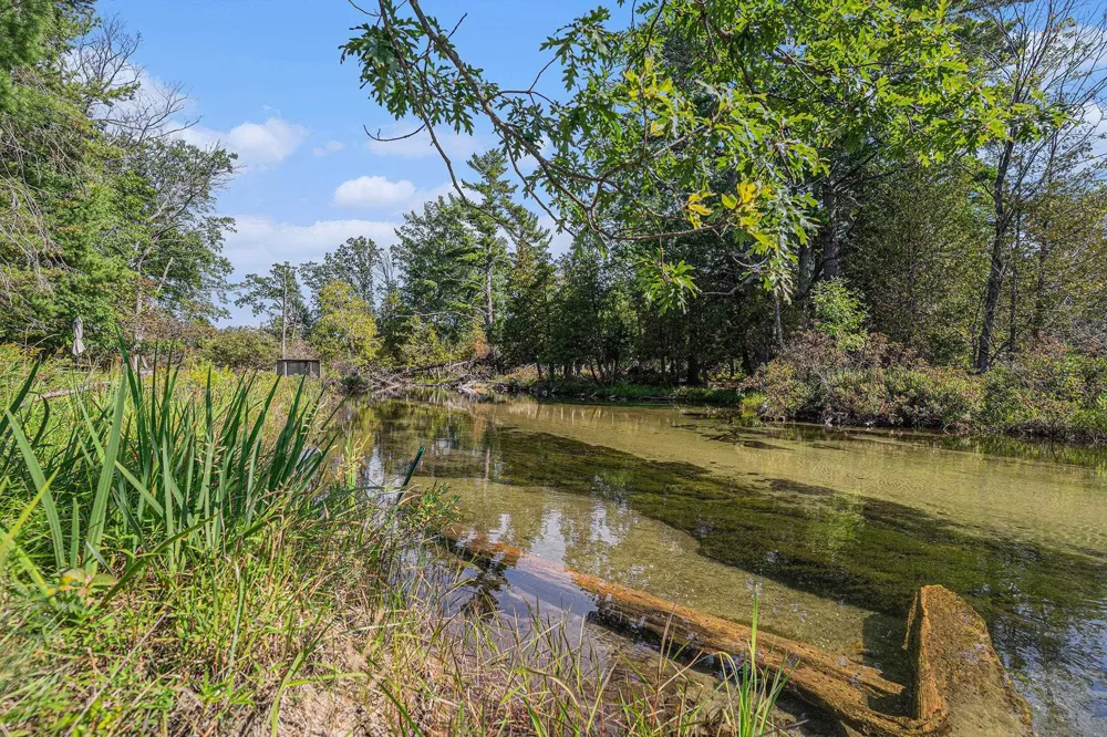 5760 W Crystal View Road Glen Arbor Township, MI 49636