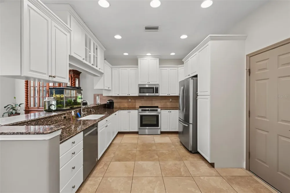 2656 TANGLEWOOD TRAIL Palm Harbor, FL 34685