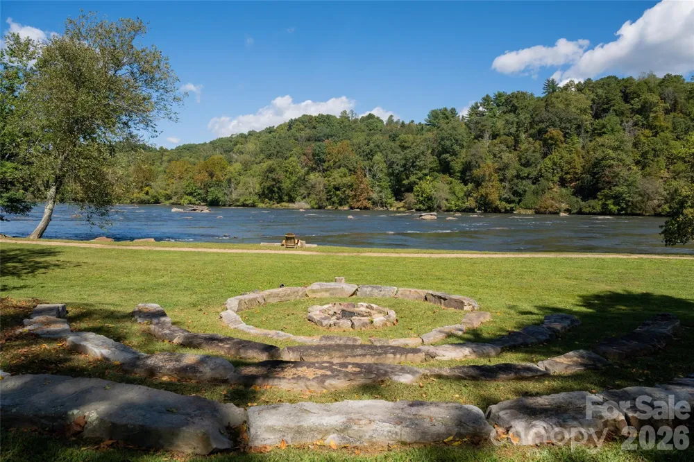 68 Sweet Fern Parkway Asheville, NC 28804