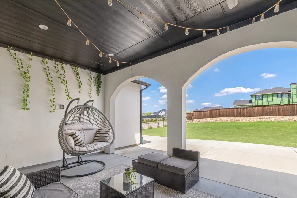 2043 Sicily Lane Haslet, TX 76052