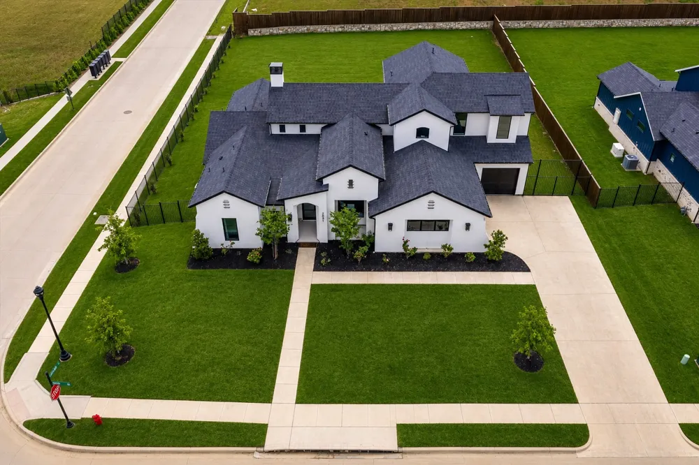 2043 Sicily Lane Haslet, TX 76052