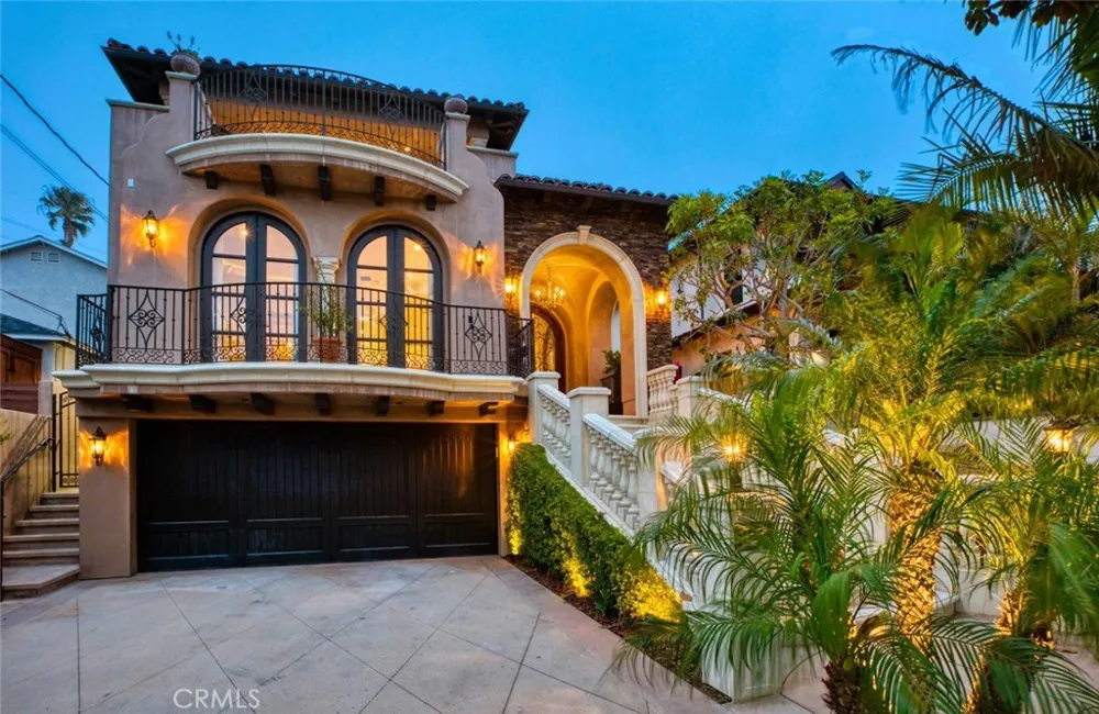 804 Maria Redondo Beach, CA 90277