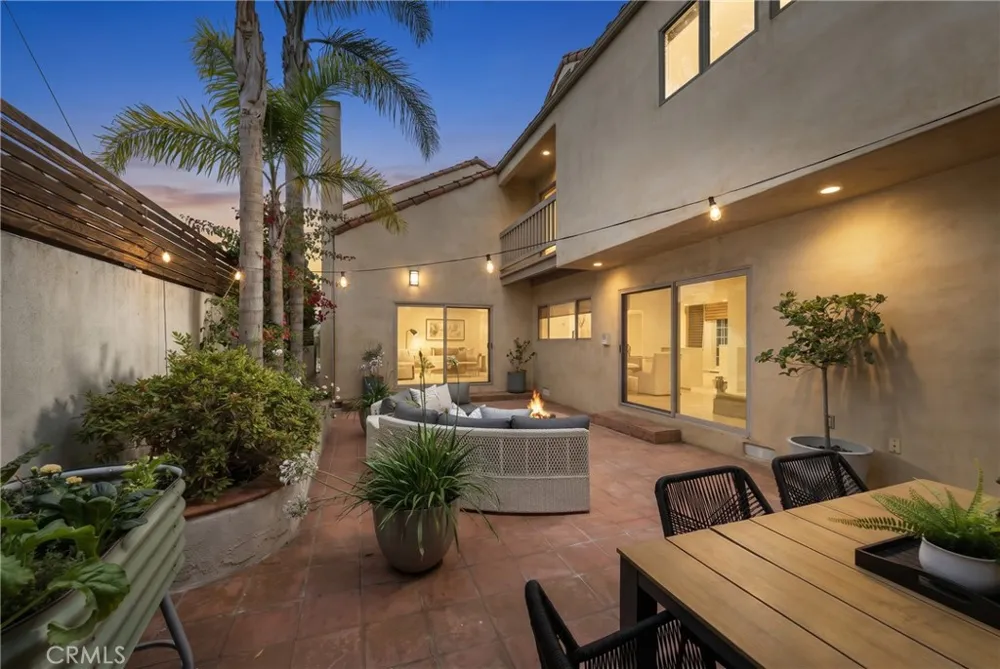 640 Island View Seal Beach, CA 90740
