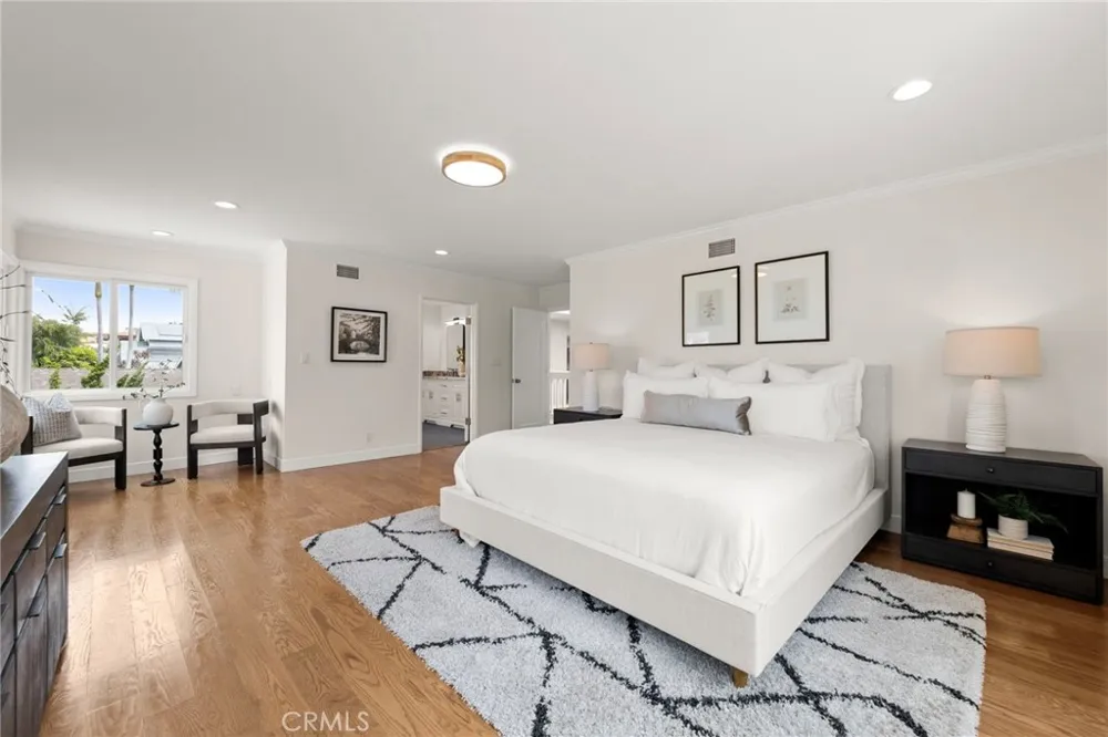 640 Island View Seal Beach, CA 90740