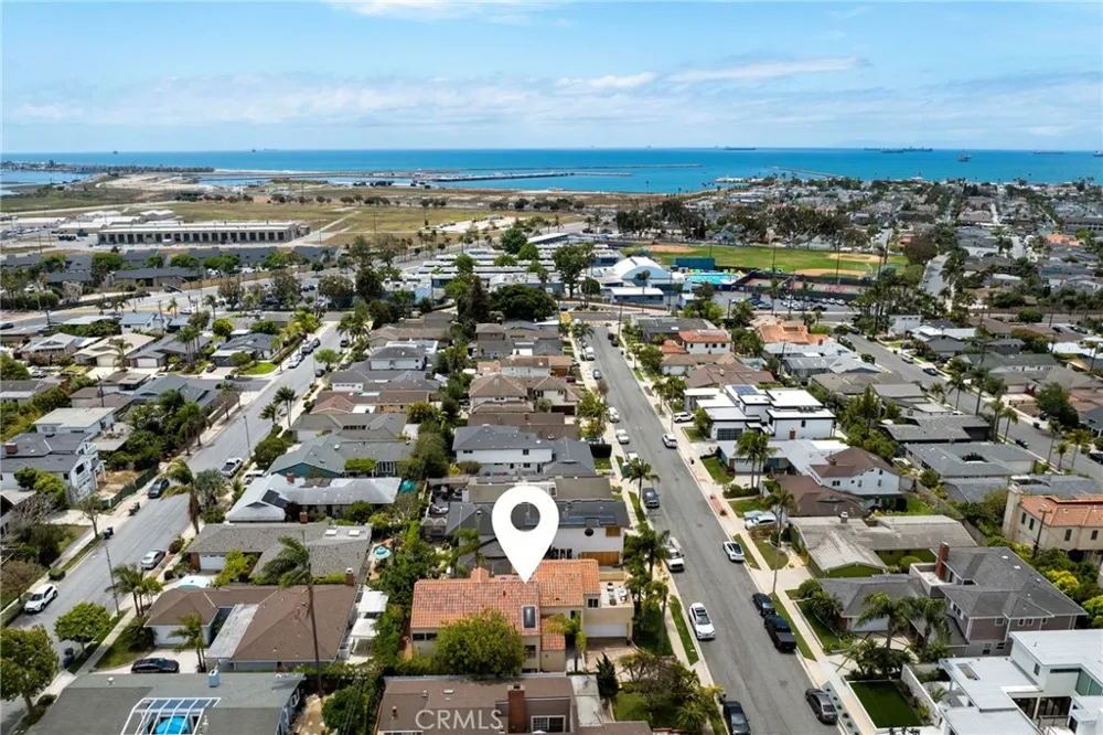 640 Island View Seal Beach, CA 90740