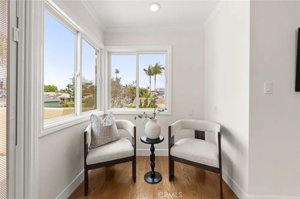 640 Island View Seal Beach, CA 90740