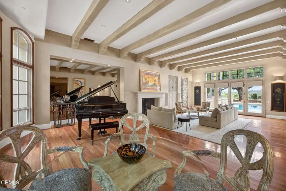 651 Oak Grove Court Ojai, CA 93023