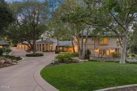 651 Oak Grove Court