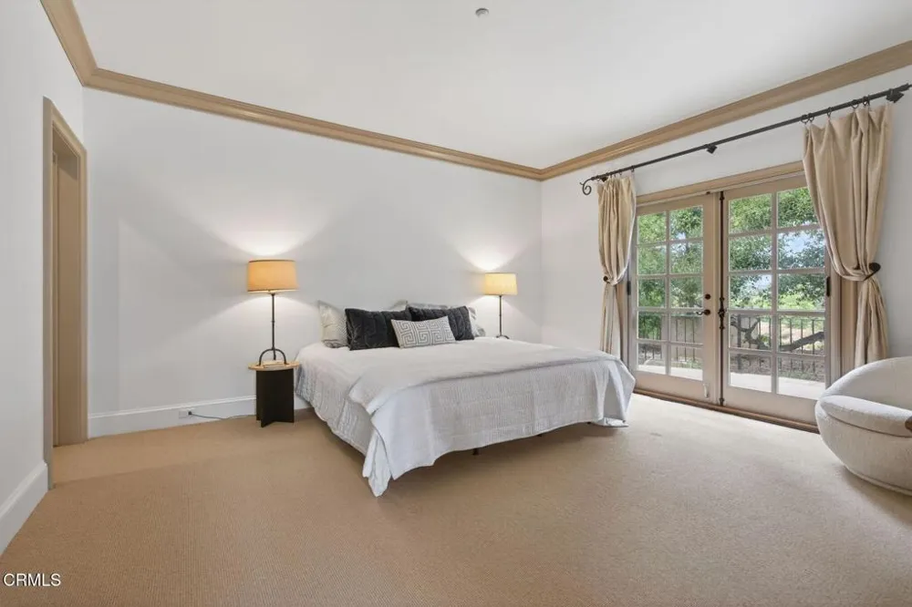 651 Oak Grove Court Ojai, CA 93023