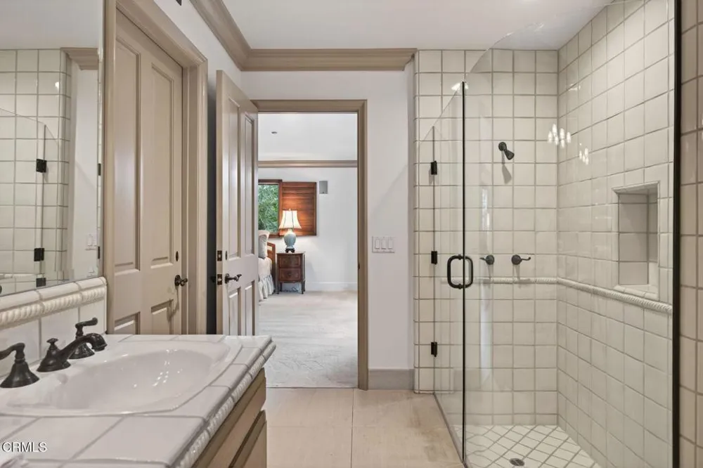 651 Oak Grove Court Ojai, CA 93023