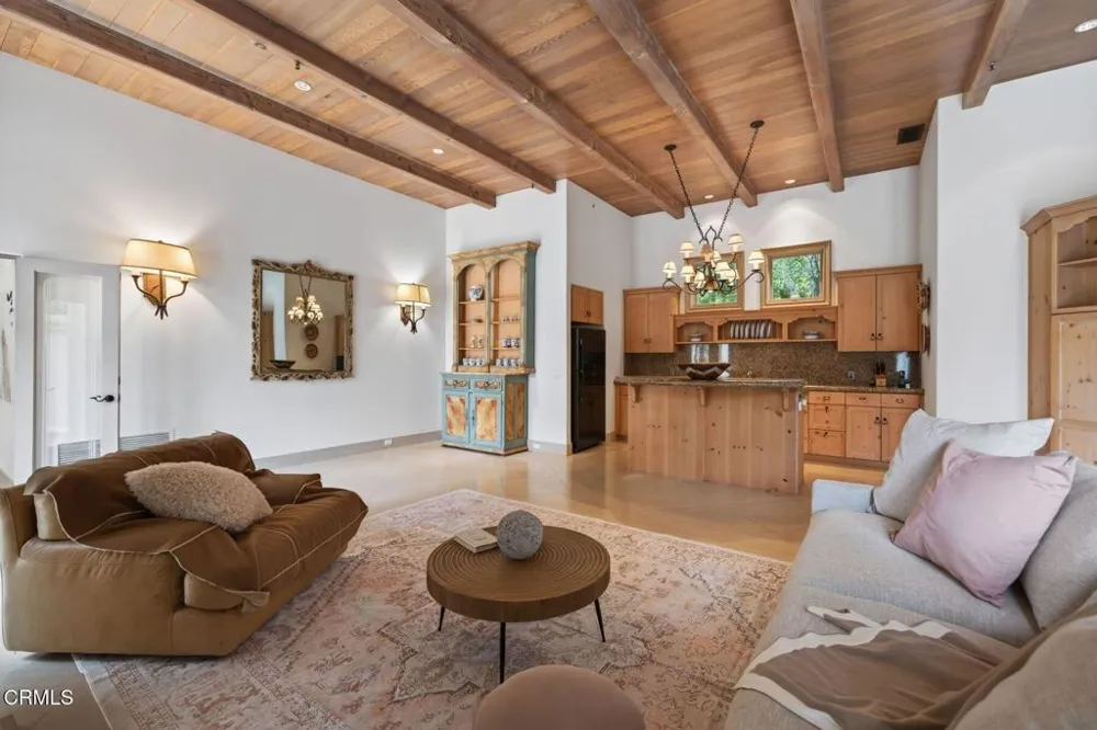 651 Oak Grove Court Ojai, CA 93023