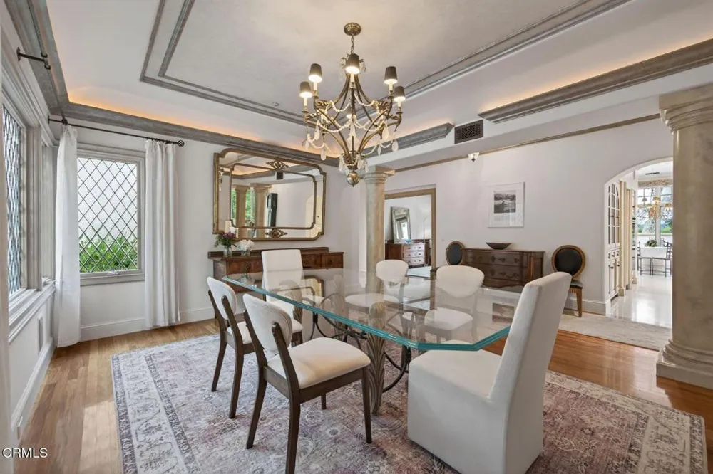 651 Oak Grove Court Ojai, CA 93023