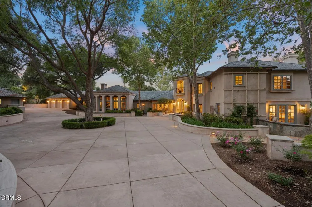 651 Oak Grove Court Ojai, CA 93023