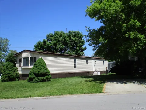 108 Deer Run