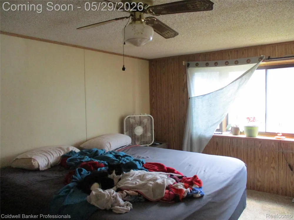 108 Deer Run Lapeer City, MI 48446