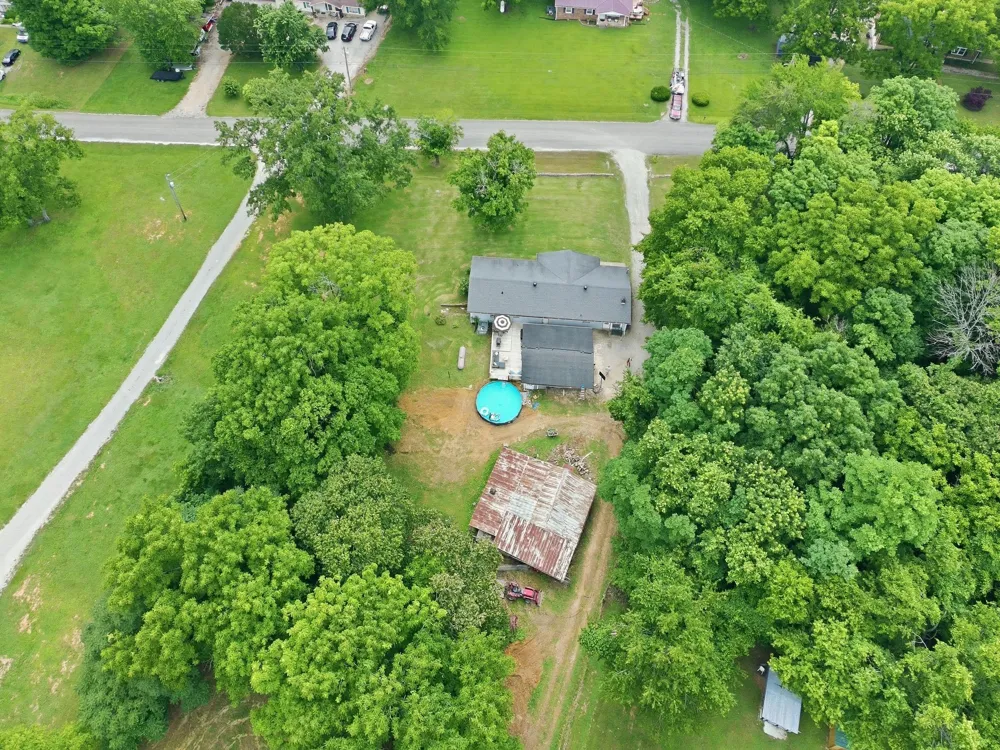 2040 Glencoe Rd Culleoka, TN 38451