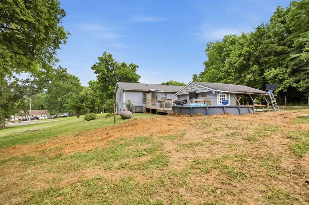 2040 Glencoe Rd Culleoka, TN 38451
