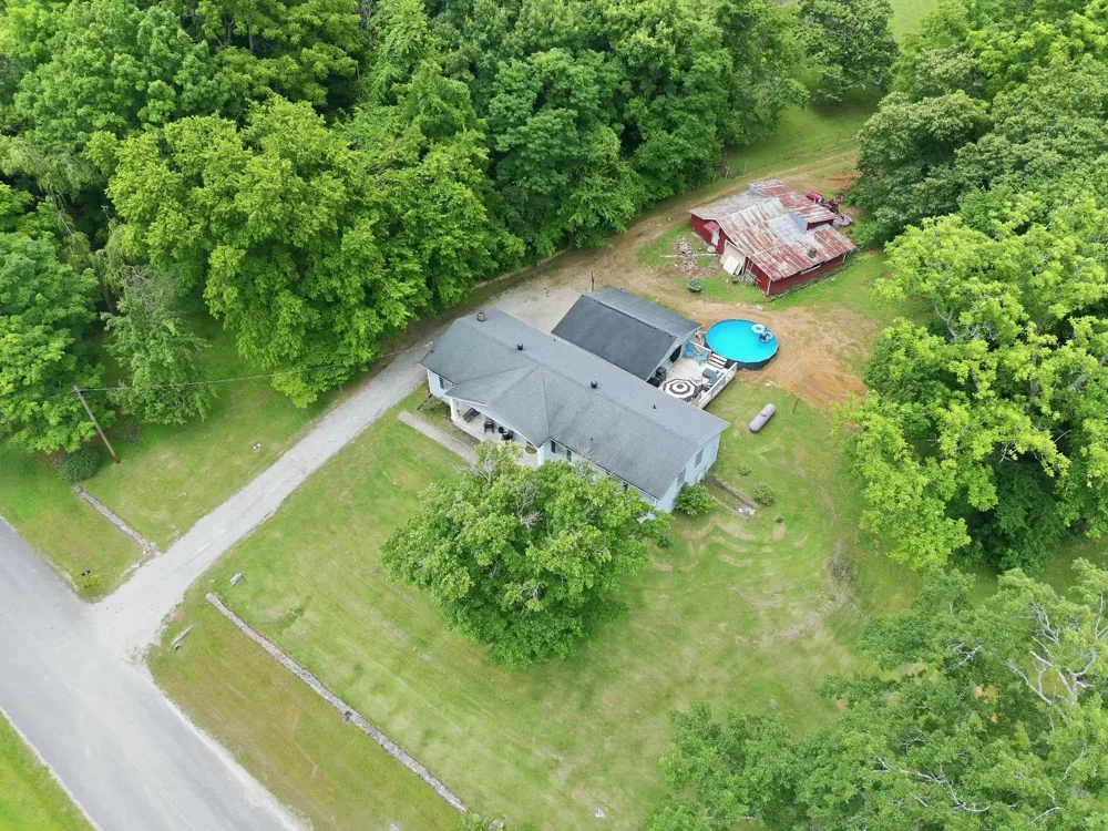 2040 Glencoe Rd Culleoka, TN 38451