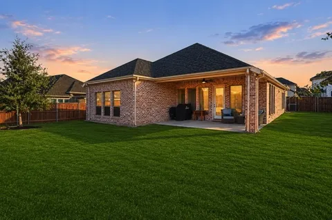 2084 Roquette Drive