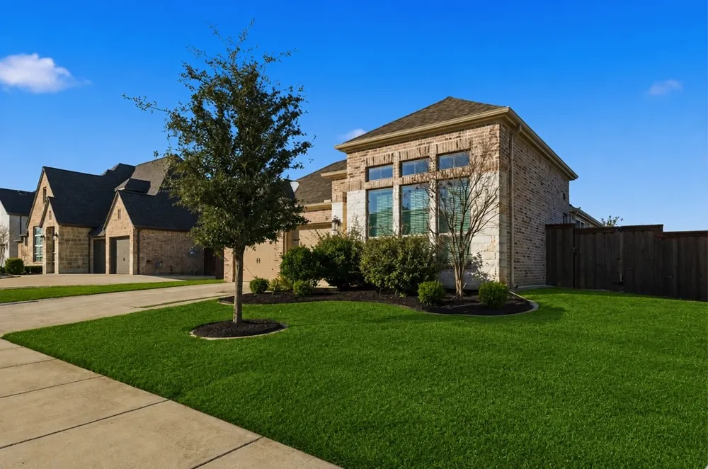 2084 Roquette Drive Haslet, TX 76052