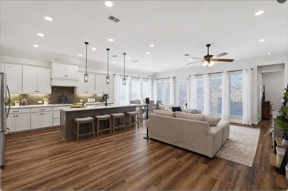 2084 Roquette Drive Haslet, TX 76052