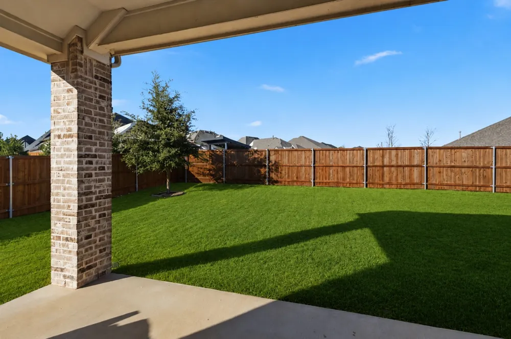 2084 Roquette Drive Haslet, TX 76052