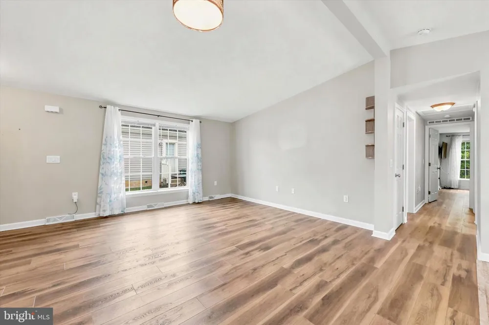 168 DORIAN DRIVE Williamstown, NJ 08094