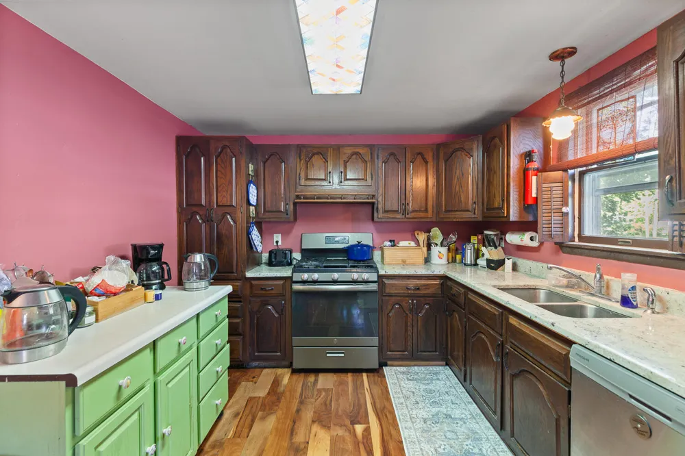 246 Washington Street Clinton, MI 49236