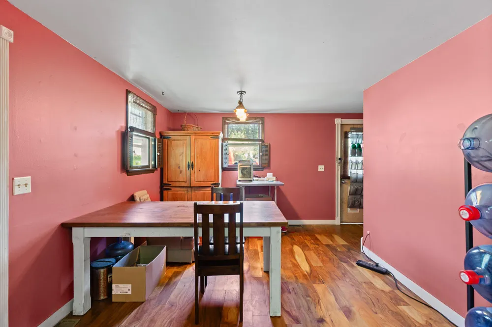 246 Washington Street Clinton, MI 49236