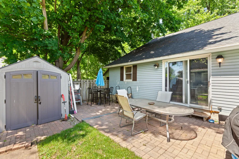 246 Washington Street Clinton, MI 49236