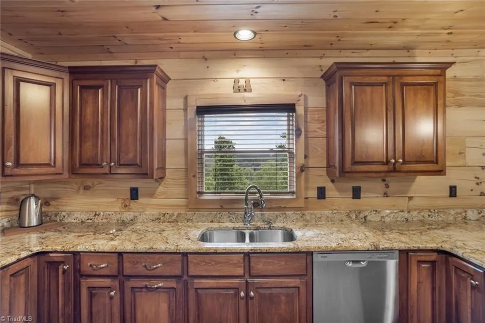 1732 Waters Edge Drive Granite Falls, NC 28630