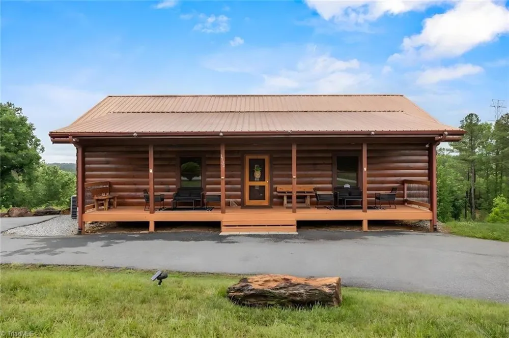 1732 Waters Edge Drive Granite Falls, NC 28630