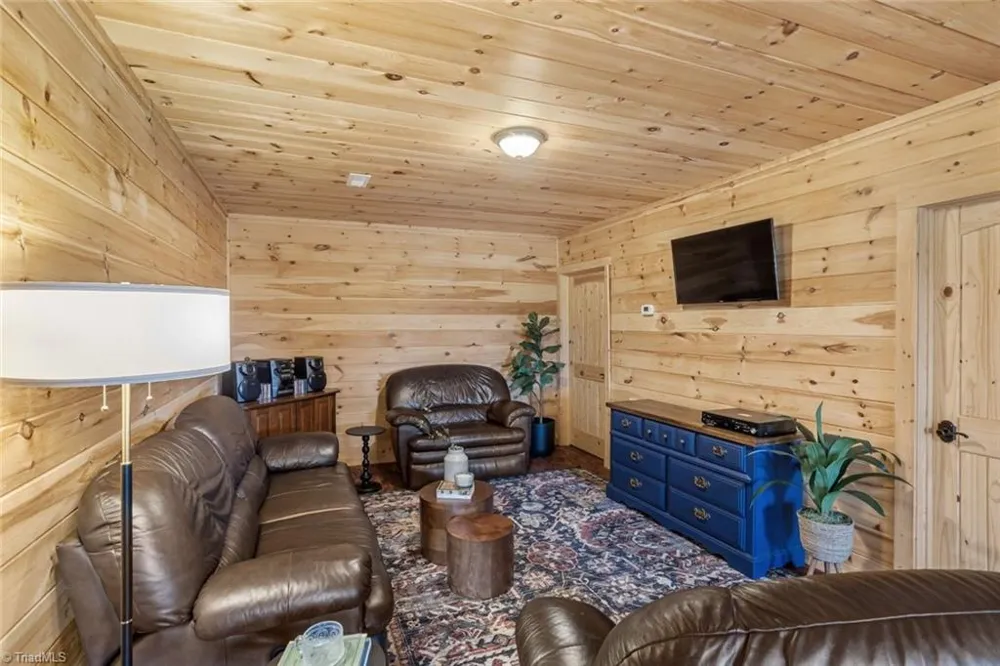 1732 Waters Edge Drive Granite Falls, NC 28630