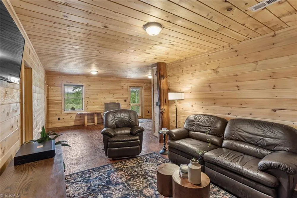 1732 Waters Edge Drive Granite Falls, NC 28630