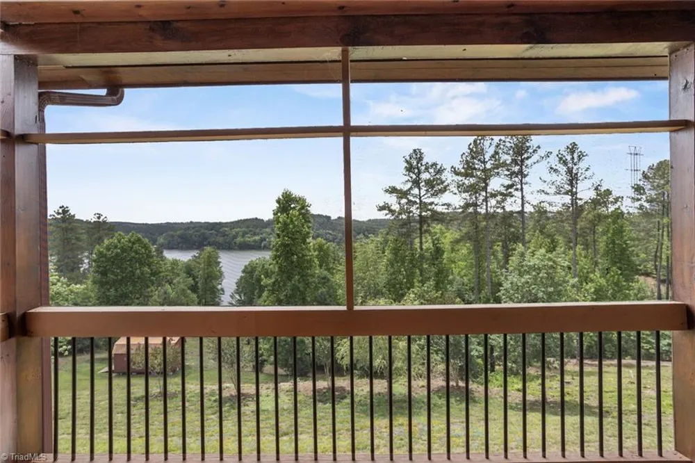 1732 Waters Edge Drive Granite Falls, NC 28630