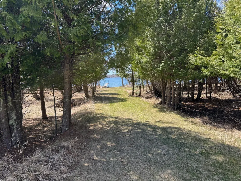 56161 Whitefish Trail Squaw Lake, MN 56659