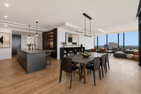 610 Davis Street #5003