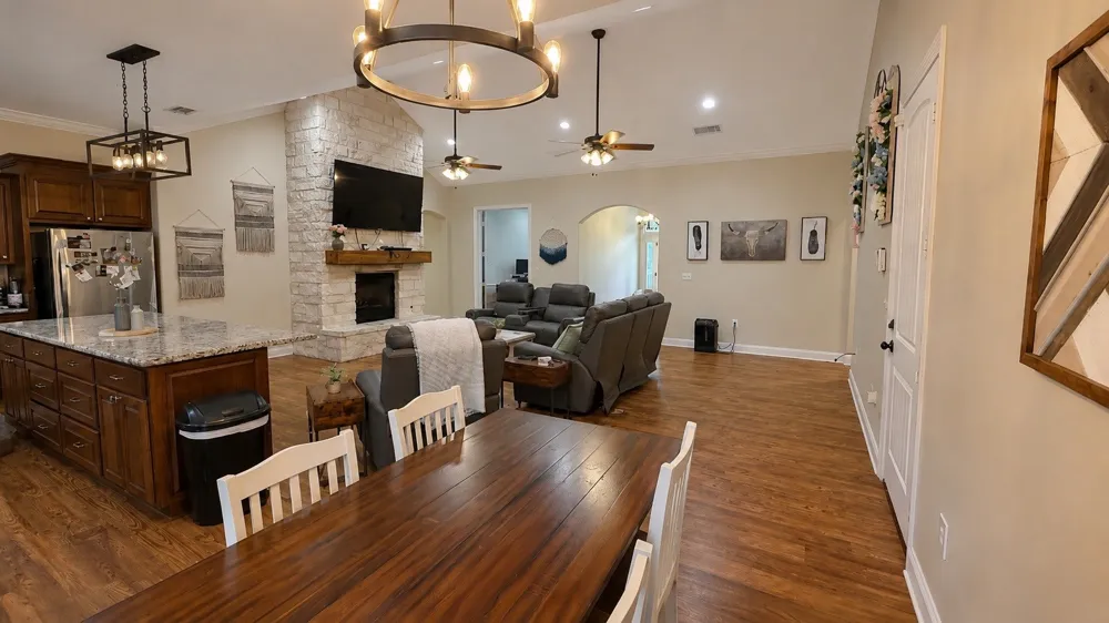 637 CR 151 Carthage, TX 75633
