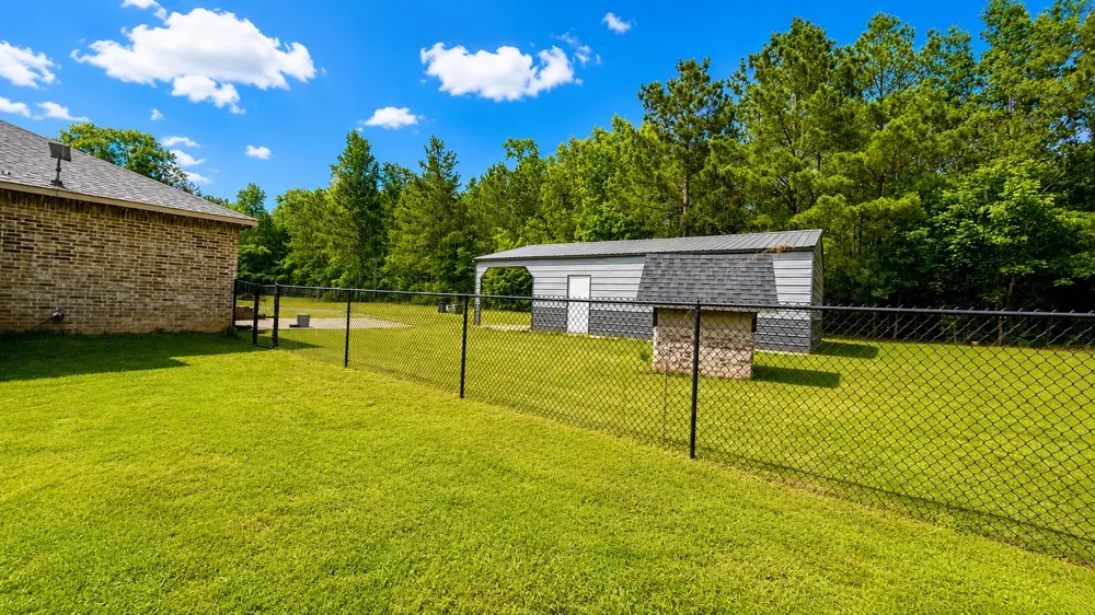 637 CR 151 Carthage, TX 75633