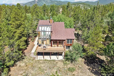 206 Pinon Circle