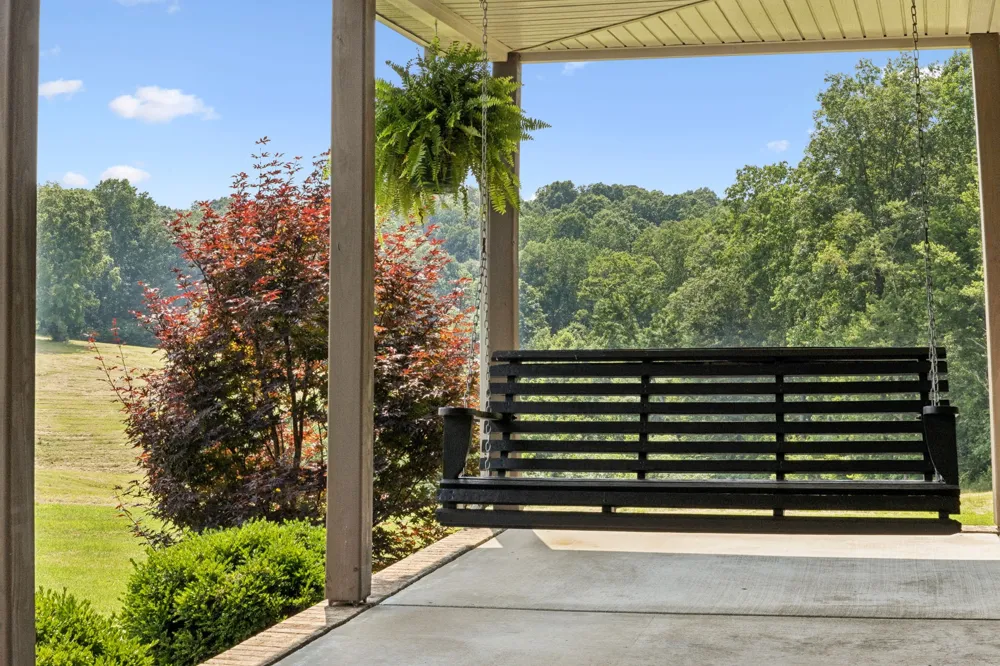 4255 McFall Rd Cumberland City, TN 37050
