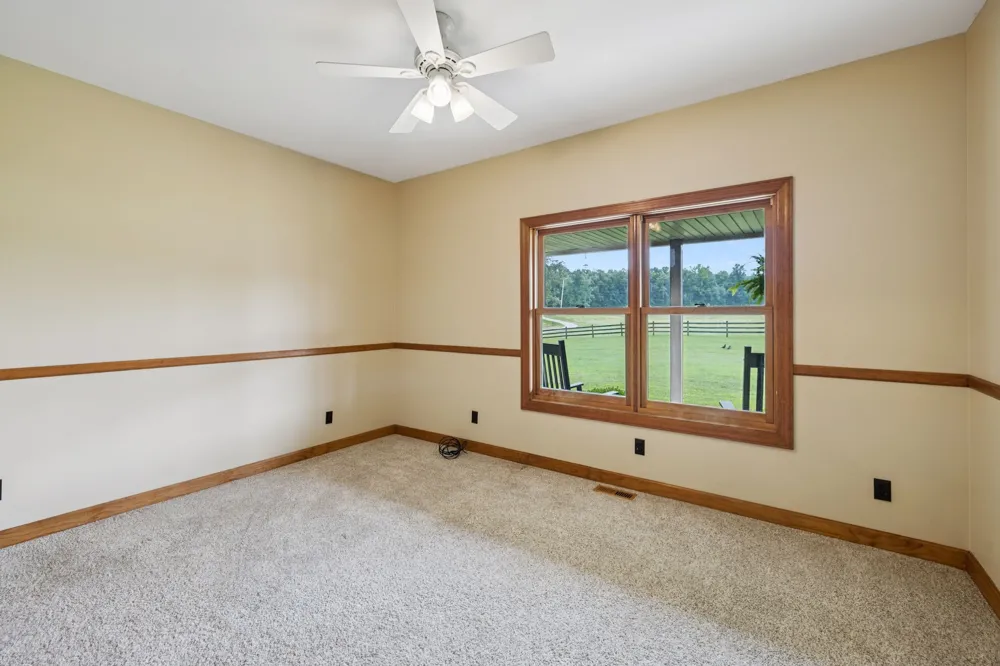 4255 McFall Rd Cumberland City, TN 37050
